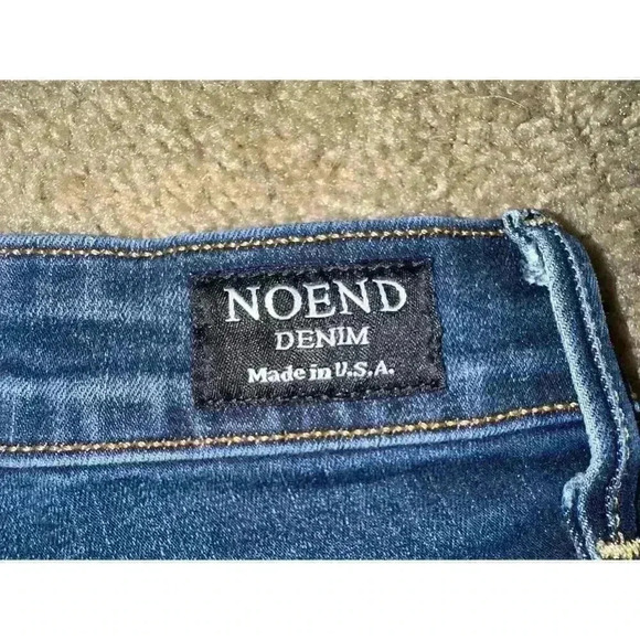 NO END Hi RIse Jeans - Picture 3 of 5
